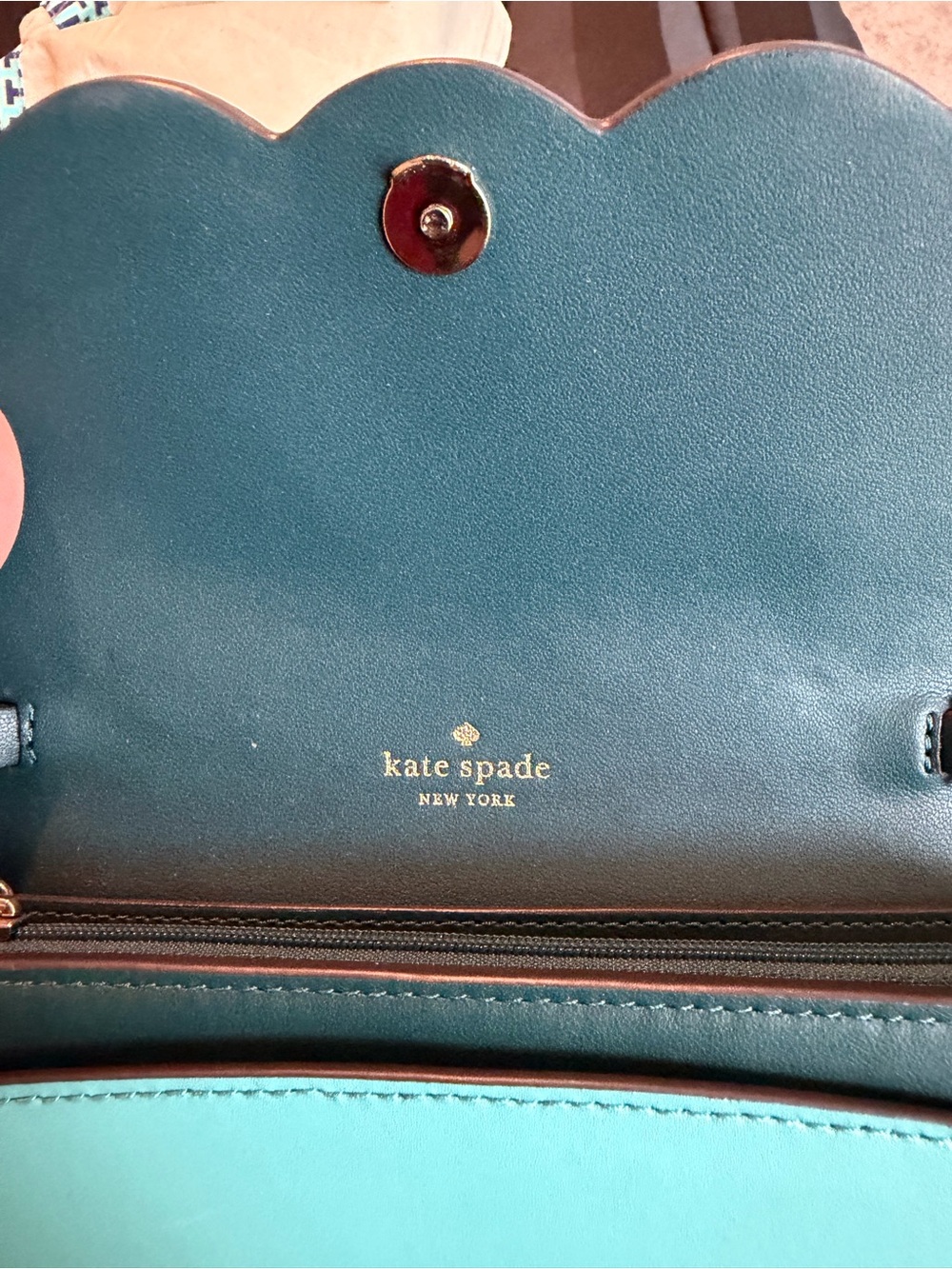 kate spade New York Turquoise Scallop Chain Crossbody Bag - Picture 4 of 5